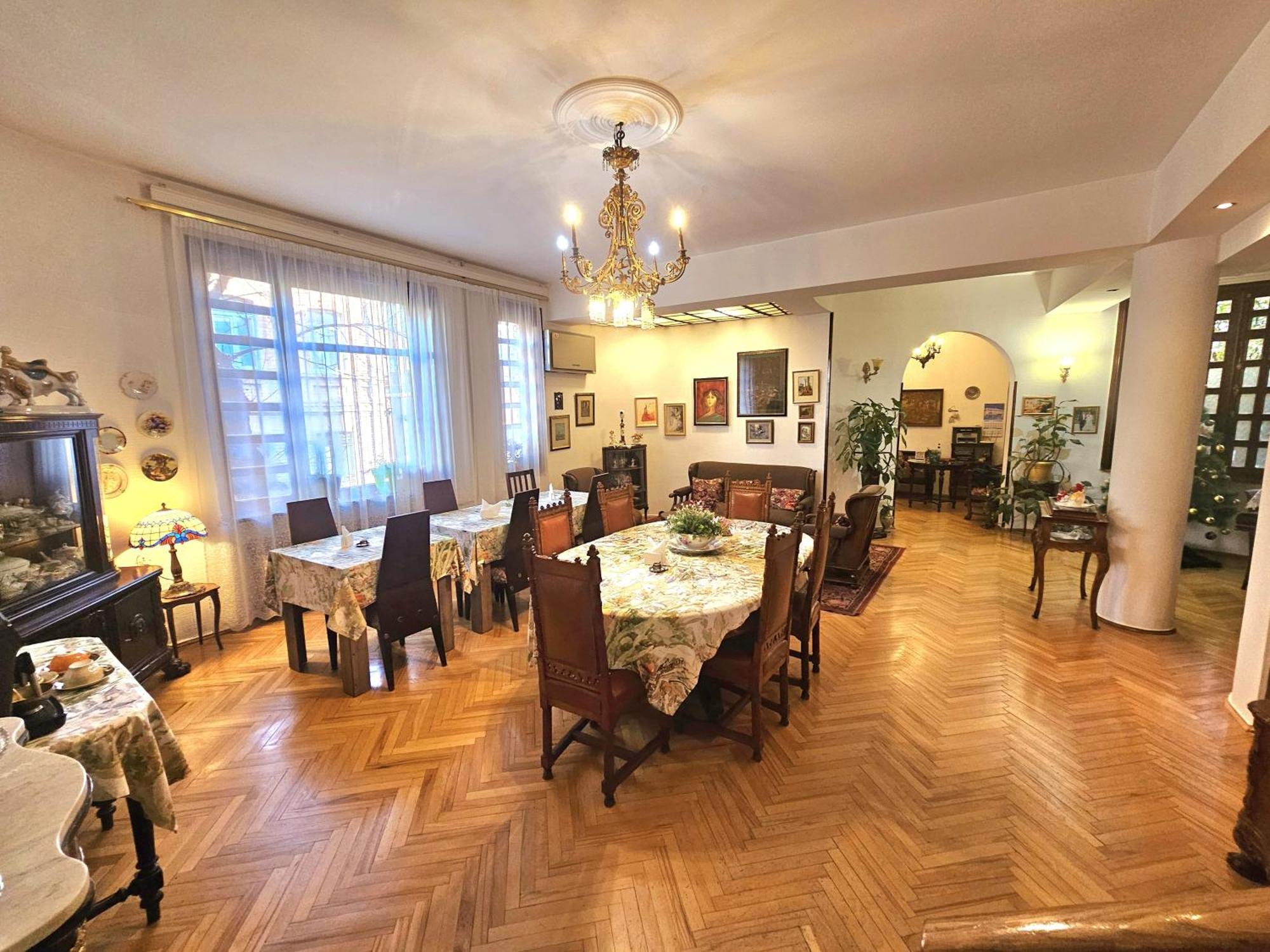 Hotel Home Tbilisi Buitenkant foto