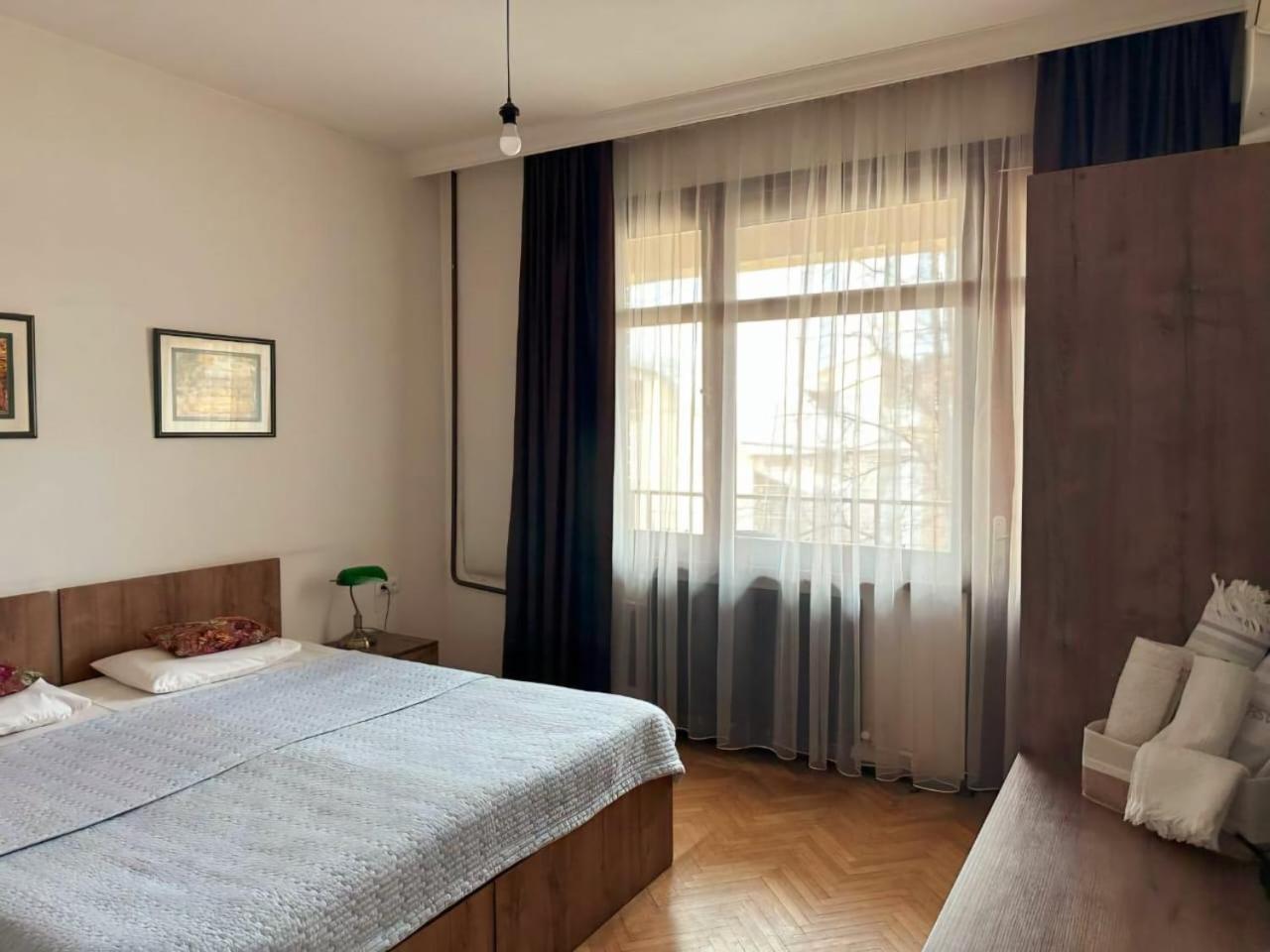 Hotel Home Tbilisi Buitenkant foto